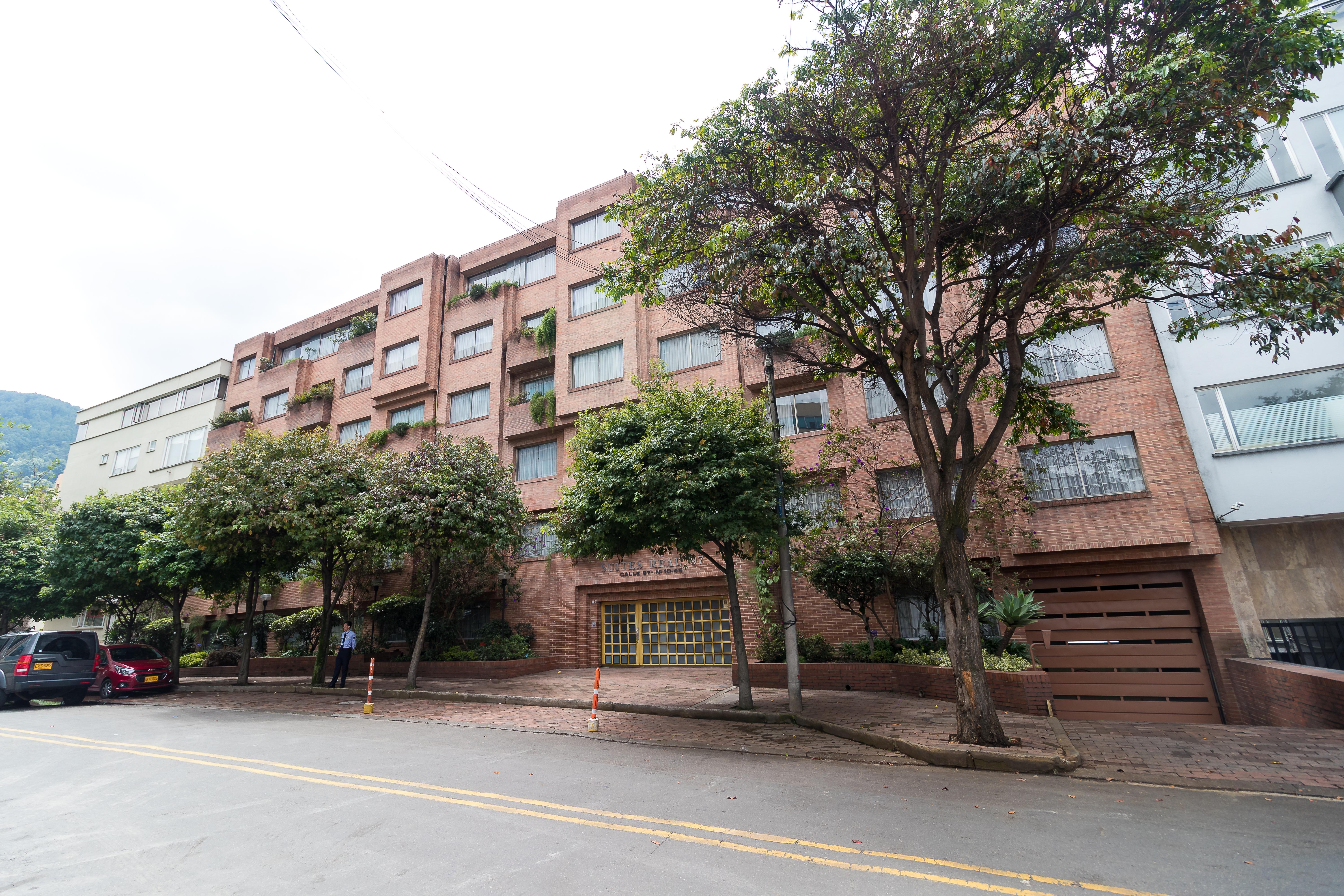 Hotel Suites Real 97 Bogotá Zewnętrze zdjęcie