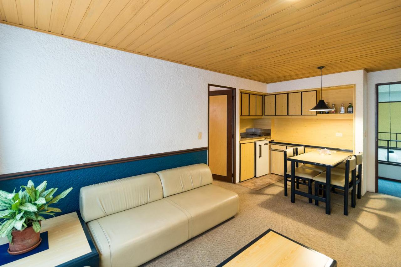 Hotel Suites Real 97 Bogotá Zewnętrze zdjęcie