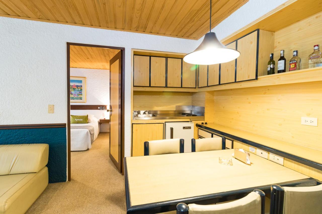 Hotel Suites Real 97 Bogotá Zewnętrze zdjęcie