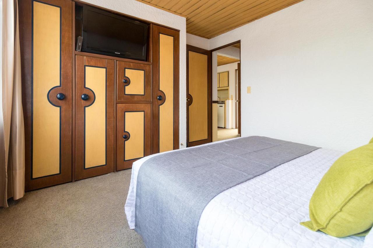 Hotel Suites Real 97 Bogotá Zewnętrze zdjęcie