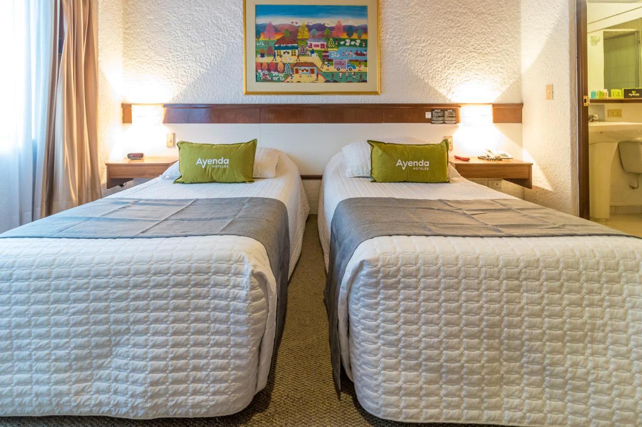 Hotel Suites Real 97 Bogotá Zewnętrze zdjęcie